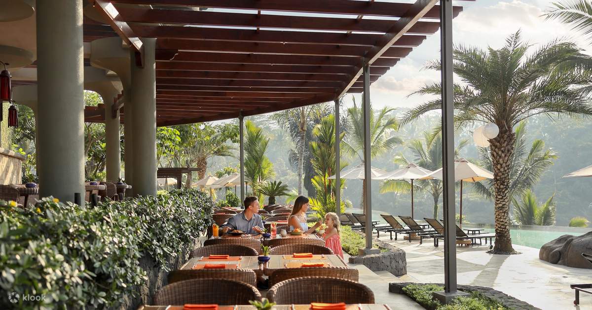 Tribhuwana Restaurant